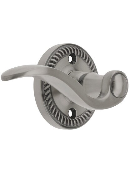 Grandeur Newport Rosette Set With Bellagio Levers Left Hand in Antique Pewter with .
